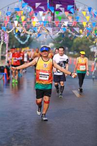 BIB: 47120
                            <button type="button" onclick="openModal(9896698)" class="btn btn-primary btn-sm float-right btn-popup" data-toggle="modal" data-target=".modal-high-quality">
                        <i class="fas fa-shopping-cart"></i> Add to Cart
                    </button>
                                            <button type="button" onclick="isThisMe(9896698, true)" class="btn btn-success btn-sm float-right btn-popup btn-isme hidden" data-toggle="tooltip" data-placement="bottom" title="นี่คือรูปของคุณใช่ไหม คลิกที่นี่เพื่อเอาเข้าอัลบั้ม">
                        <i class="fas fa-plus"></i> Add to album
                    </button>
                    <button type="button" onclick="isThisMe(9896698, false)" class="btn btn-warning btn-sm float-right btn-popup btn-isnotme hidden">
                        <i class="fas fa-ban"></i> Remove from album
                    </button>